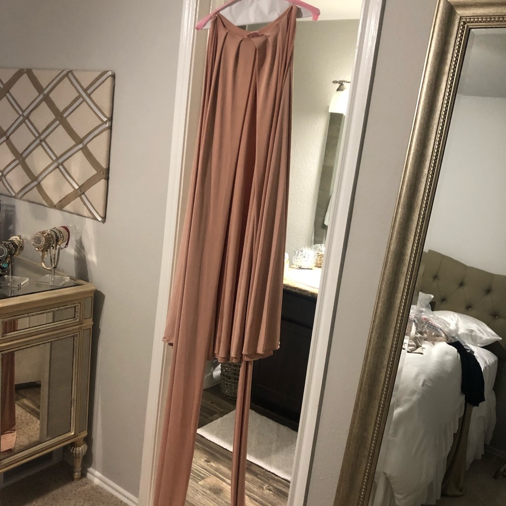 Dress - Picture 3 of 6
